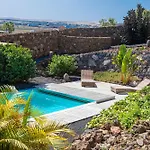 Casa Odo - Mit Beheiztem Privatpool La Oliva